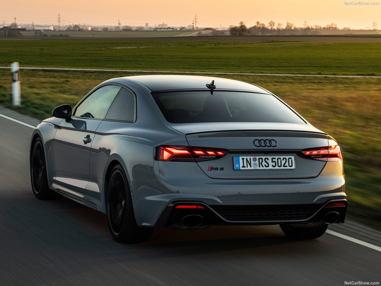 Audi RS5 Coupe